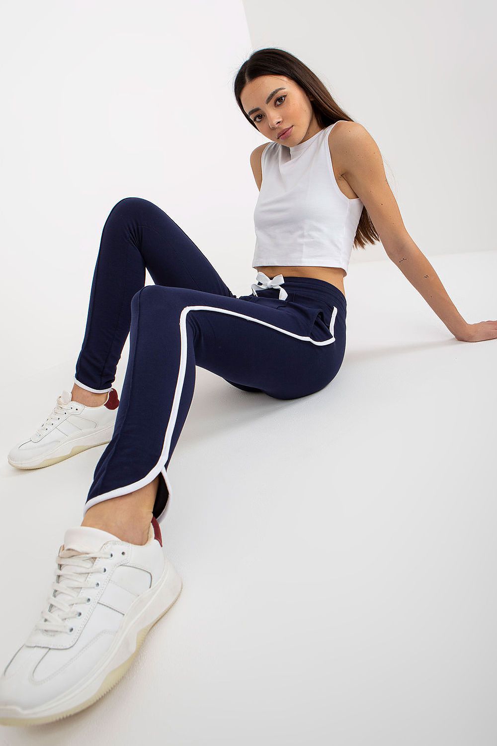  Sportanzug Hosen model 214459 Rue Paris 