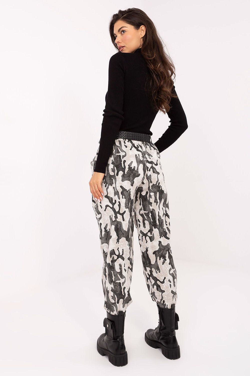  Damen Hose model 218437 Italy Moda 