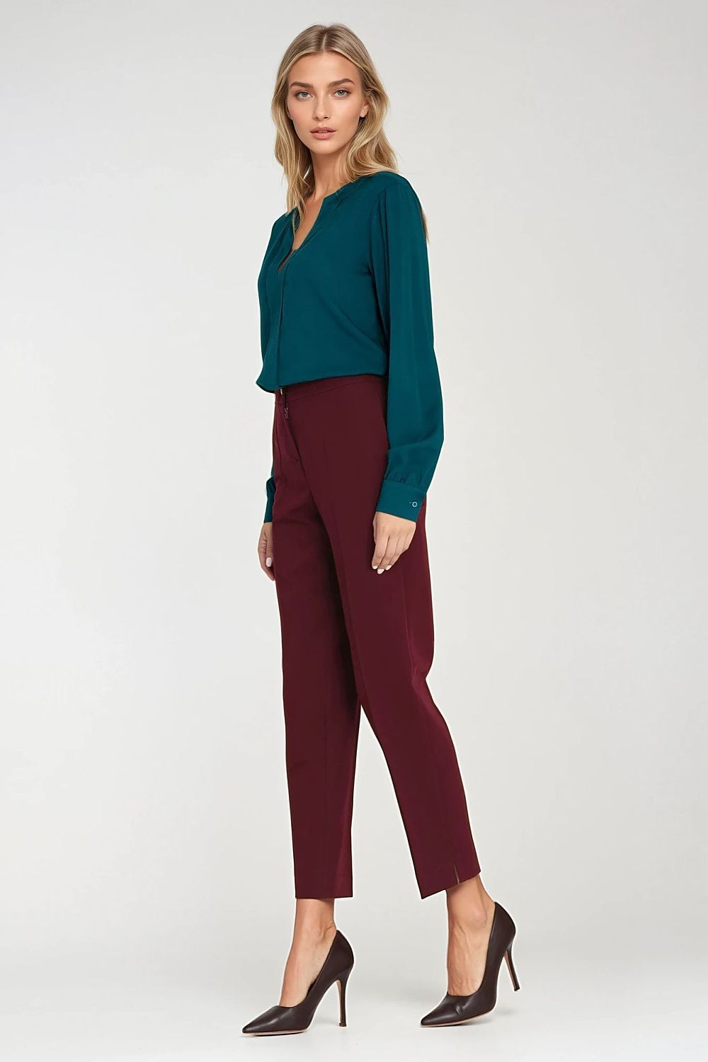  Damen Hose model 219766 Nife 
