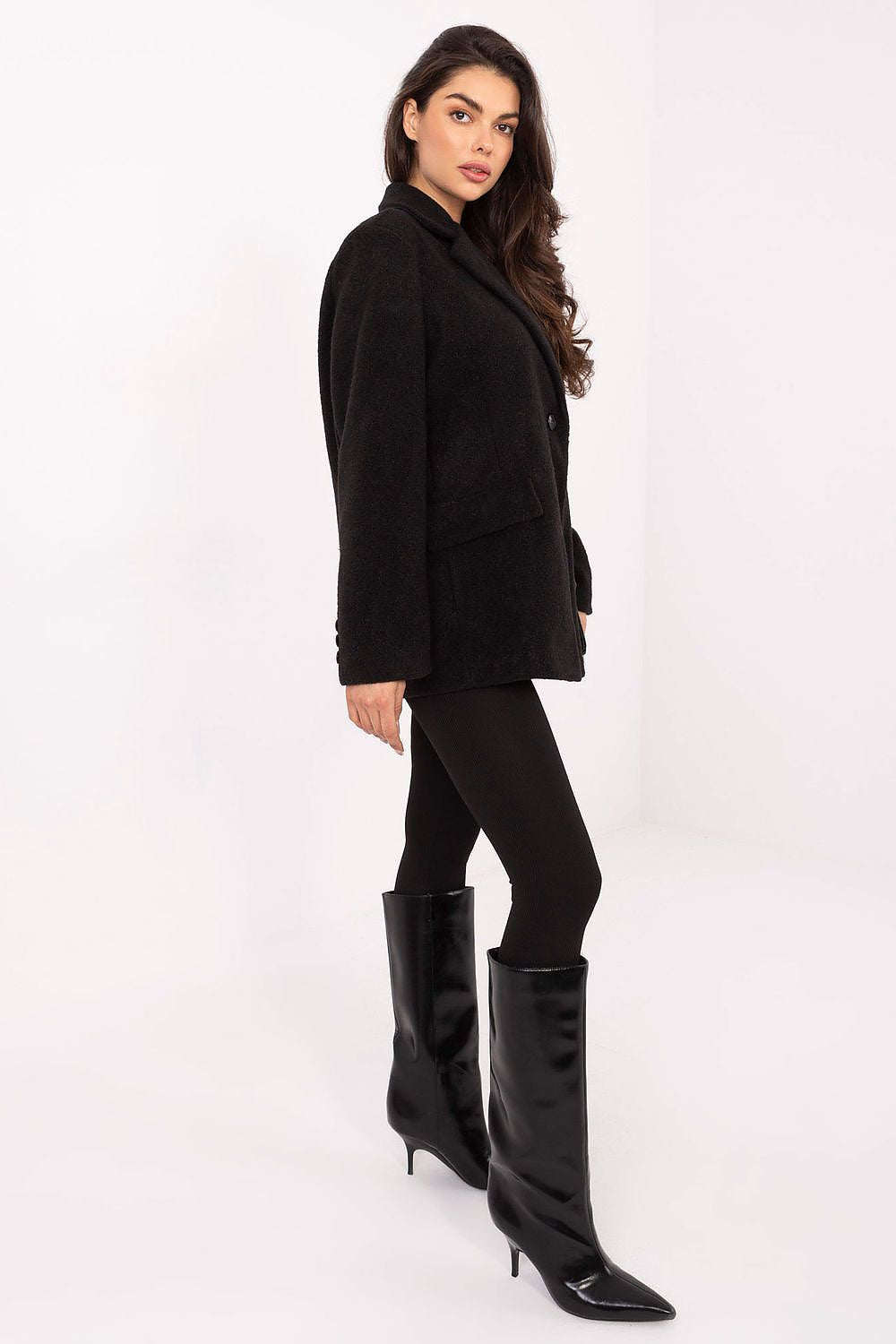  Mantel model 220442 Rue Paris 