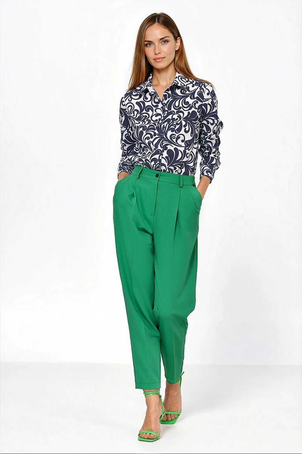  Damen Hose model 221732 Nife 