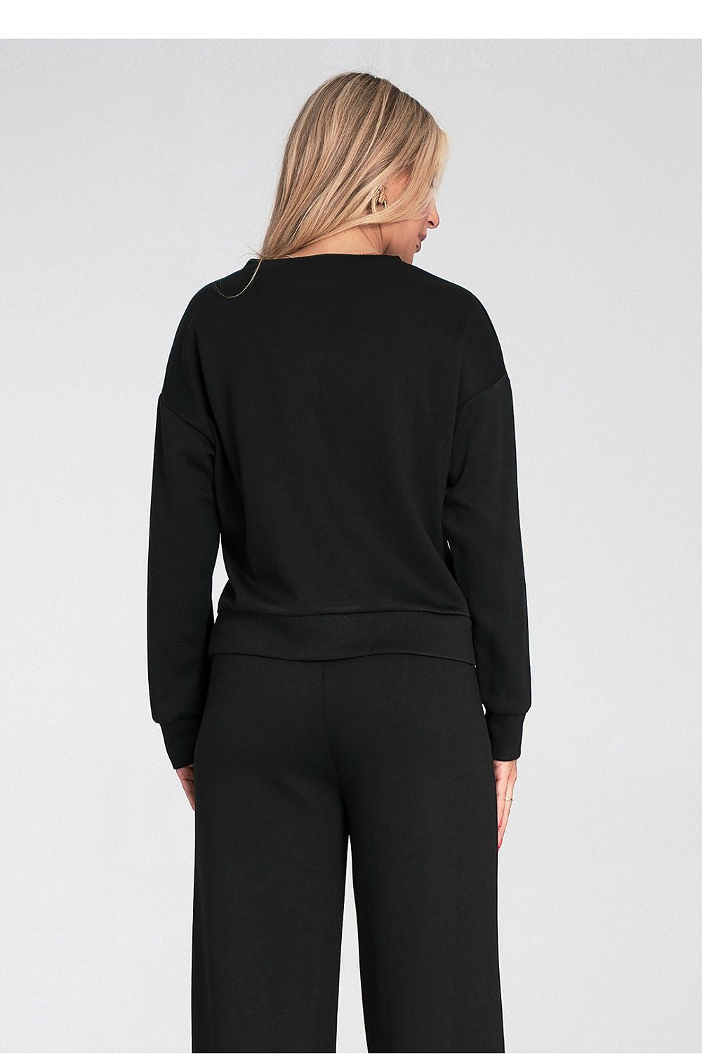  Sweater model 223543 Figl 
