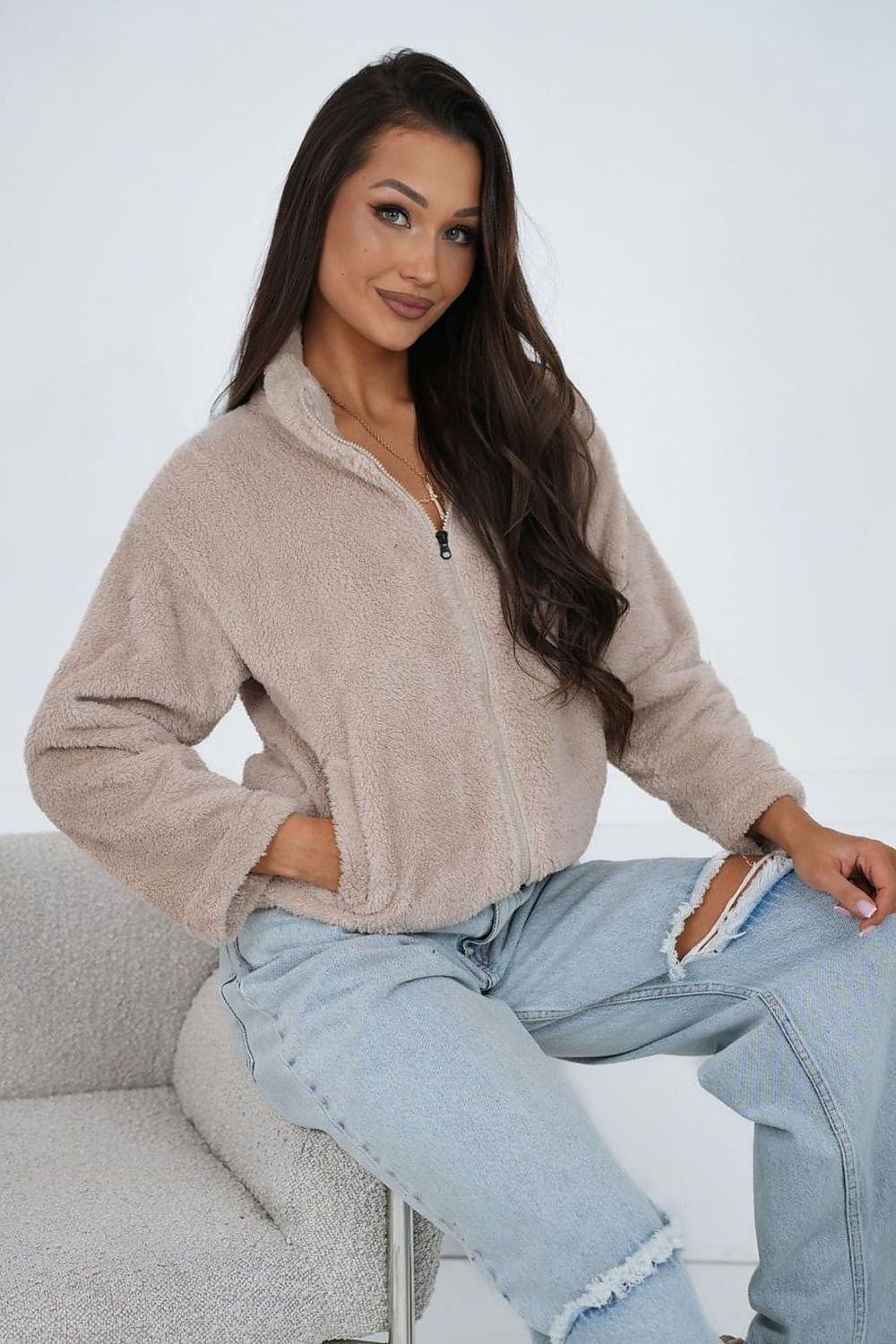  Sweater model 223710 Factory Price 