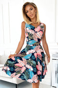  Abendkleid model 179056 Numoco 
